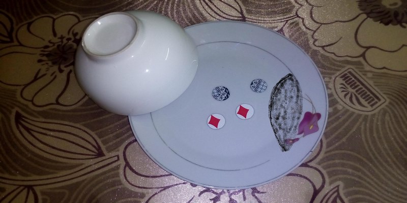 Hình ảnh xóc đĩa lấy cảm hứng từ đâu